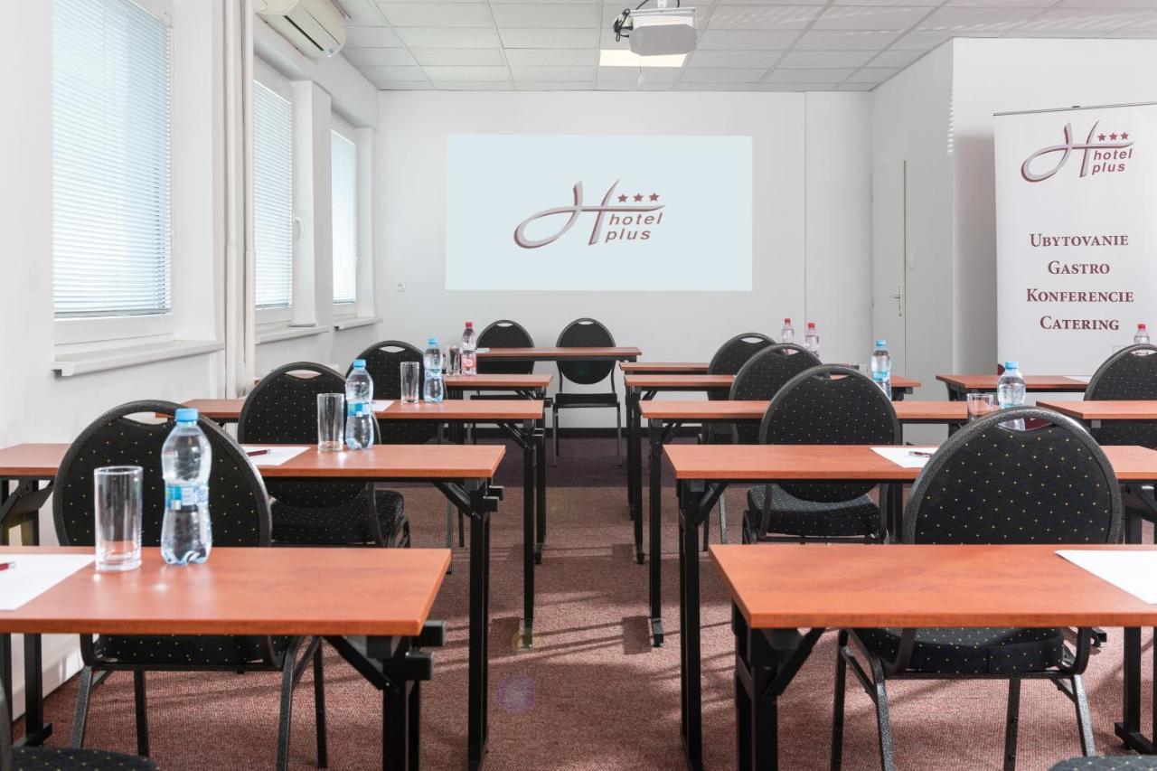 Hotel Plus Bratislava Eksteriør bilde