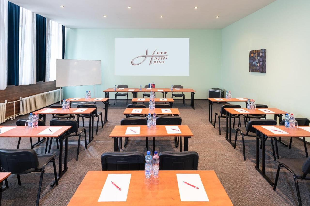 Hotel Plus Bratislava Eksteriør bilde
